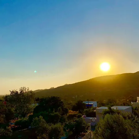 In The Heart Of Naxos Halkío